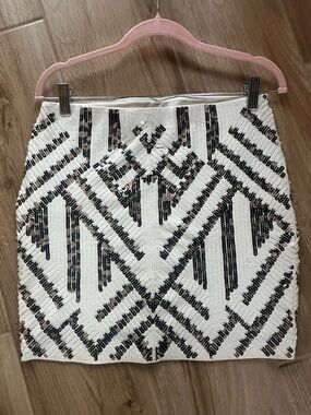 Express White Silver Aztec Sequin Mini Skirt SZ M